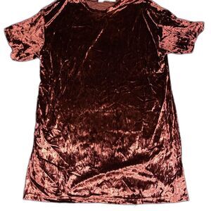 M - Maroon Felt T shirt